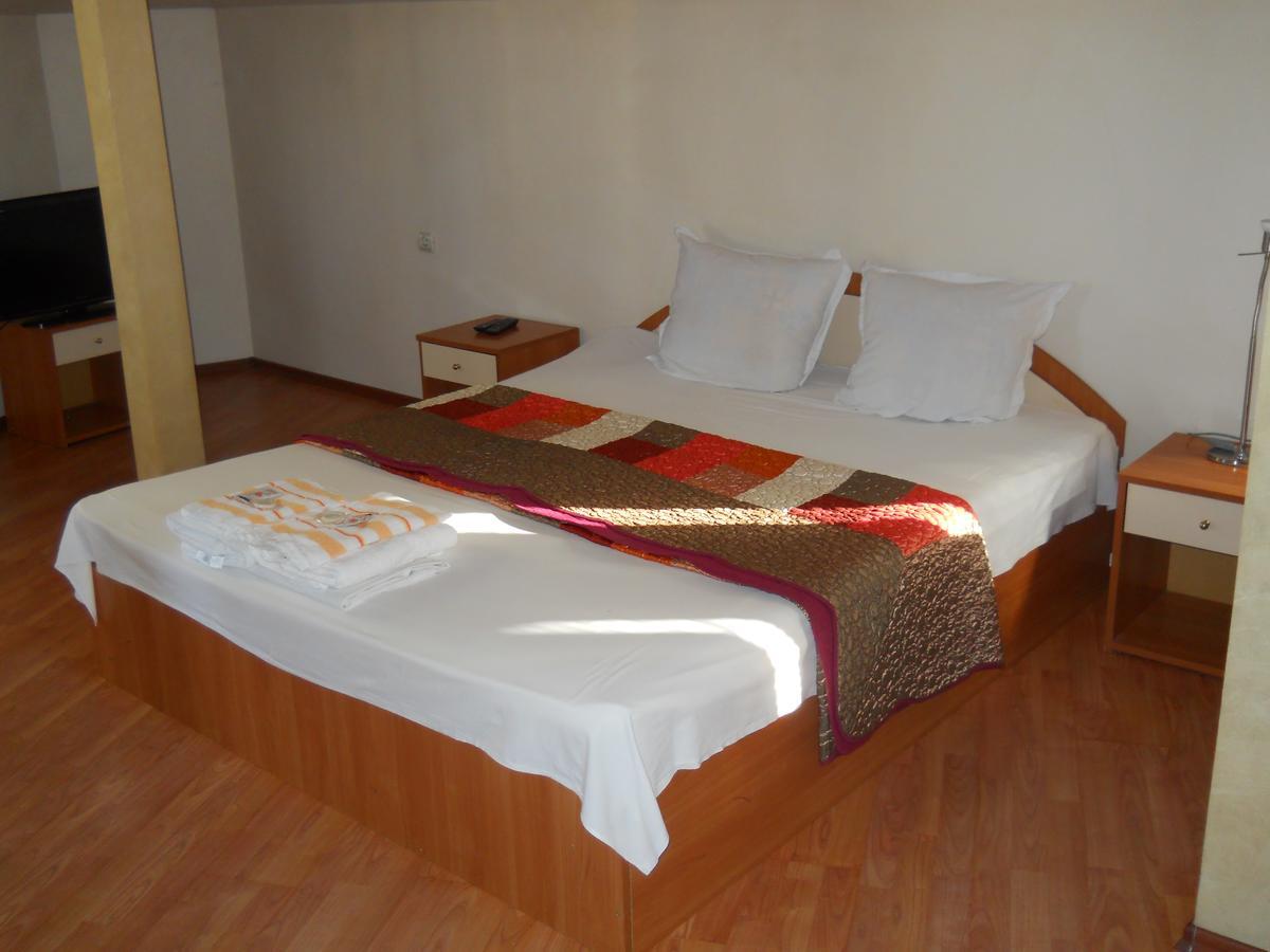 Hotel Orient Blagoevgrad Exterior photo